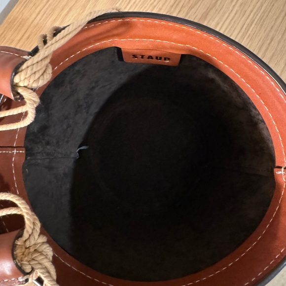 STAUD
Moreau Bag like new - Picture 4 of 6